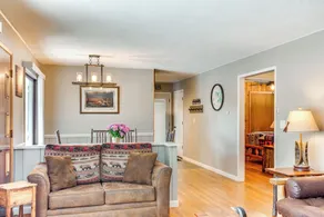 Eagle River Lakefront Oasis w/ Private Dock! - Innvendig