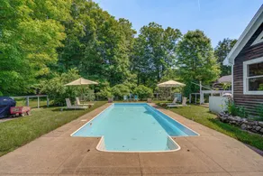 9 Mi to Dtwn Hudson: Pet-friendly Home w/ Pool - Interior