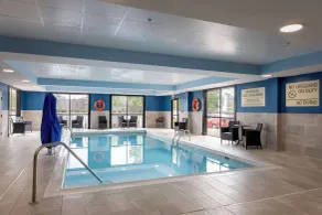 Hampton Inn Springfield - Piscine