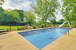 Yellow Home in Lineville on 2 Acres w/ Pool Access - Innenbereich