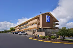 Americas Best Value Inn Pittsburgh Airport - Chambre