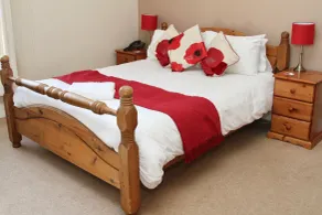 Haselbury Mill Hotel and Restaurant - Camera