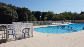 Les Chênes verts - Piscina