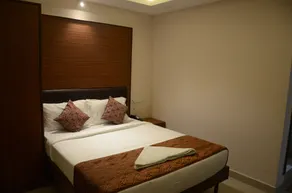 Kamat Inn - Room