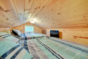 Pet-Friendly Waterfront Minong Cabin with Fire Pit - Rom