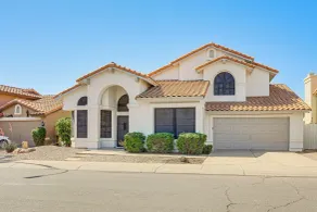 Recently Remodeled Avondale Retreat, Private Yard! - Innenbereich