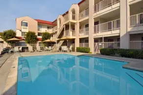 California Inn and Suites, Rancho Cordova - Piscine