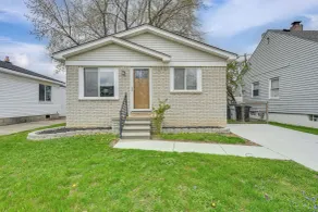 3 Mi to Dtwn Royal Oak: Getaway w/ Fenced Yard! - Interiør