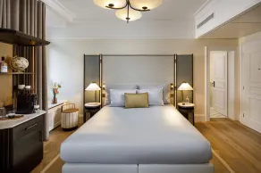 Hotel Ambassador à l'Opéra - Zimmer
