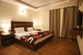Hotel City Premier - Golf Course Road ,Gurgaon - Room