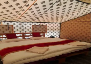 TIH Magpie Camp - Room