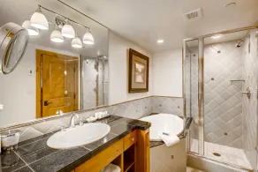 Gravity Haus Vail - Salle de bain