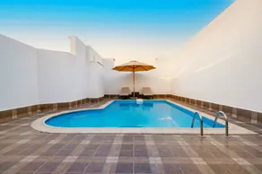 Abraj Suites Hotel - Pool