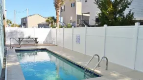 Dreamscaper at Myrtle Beach Apartment 5 - Pool