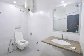 Mauryan Elite Hotel Vasant Kunj - Baño