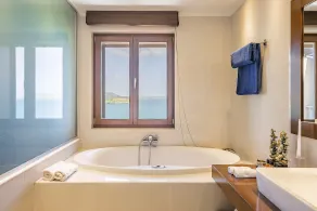 SK Place Luxury Seafront Villas Chania - Badezimmer