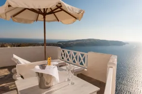 Artemis Suites - Vue de la chambre