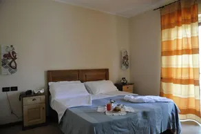Hotel Fly - Room