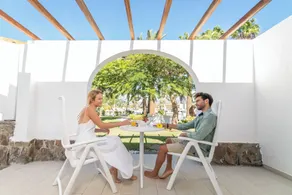 Hotel LIVVO Dunagolf Suites - Ausblick vom Zimmer