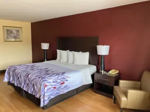 Red Roof Inn & Suites Cleveland, TN - Værelse