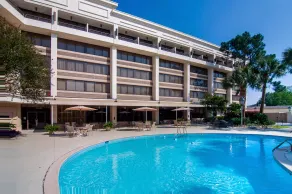 Crowne Plaza Executive Center Baton Rouge by IHG - Pool