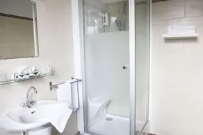 Hôtel du Midi - Badezimmer