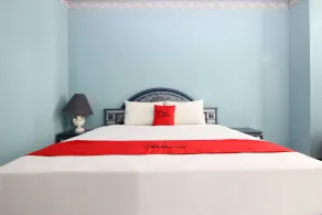 Akur Hotel Malioboro Mitra RedDoorz - Room