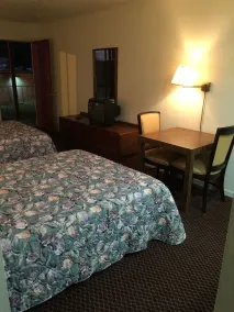 Flagship Inn - Chambre