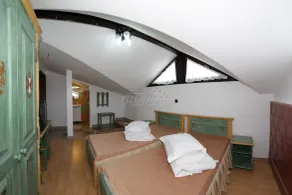 Bran Belvedere International - Camera