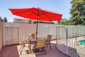 Private Pool & Patio: Pet-Friendly Bakersfield Gem - Interiør