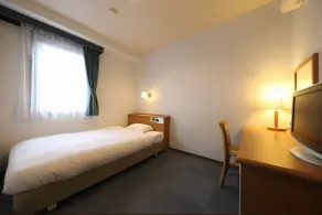 Smile Hotel Takaoka Ekimae - Chambre