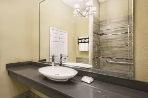 La Quinta by Wyndham Laredo Airport - Chambre