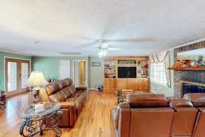 4BR Waterview Home w/ Pool, Fire Pit & Fishing - Interiør