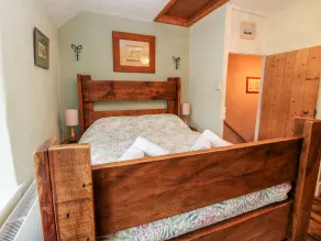 Castle Cottage - Room