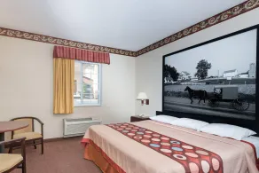 Super 8 by Wyndham Harrisburg Hershey North - Chambre