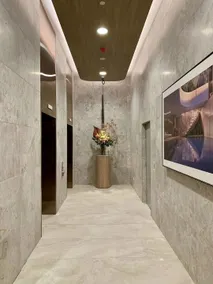Skygarden Luxury Condo - Lobby
