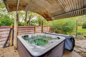 Family Holiday Cabin in Kentucky w/ Hot Tub! - Innvendig