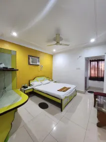 Hotel Priyanka International - Room