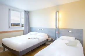 ibis budget Fréjus Saint Raphaël Centre et Plage ex Etap Hôtel - Vue de la chambre