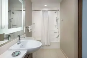 SpringHill Suites by Marriott Wichita Airport - Zimmer