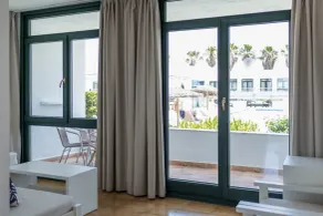 Beach Club Menorca - Room