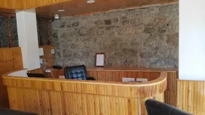 Tirthan Villa Homestay - Resepsjon