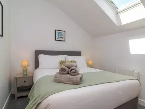 Ladybird Rest - Rom