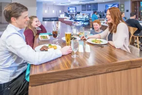 Delta Hotels by Marriott Dartmouth - Restaurant