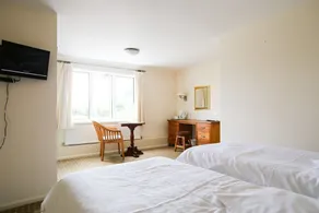 The Haymaker Inn - Room