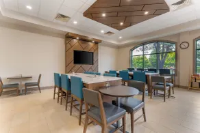 Holiday Inn Express Breezewood by IHG - Restaurant