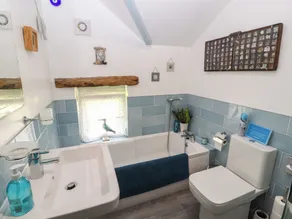 Fell Cottage - Badezimmer