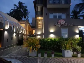 Saprin Beach Resort - Façade de l’hébergement