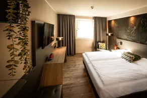 LOGINN Hotel Stuttgart Zuffenhausen - Chambre