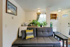 Cozy Anchorage Retreat < 4 Mi to Downtown! - Innvendig
